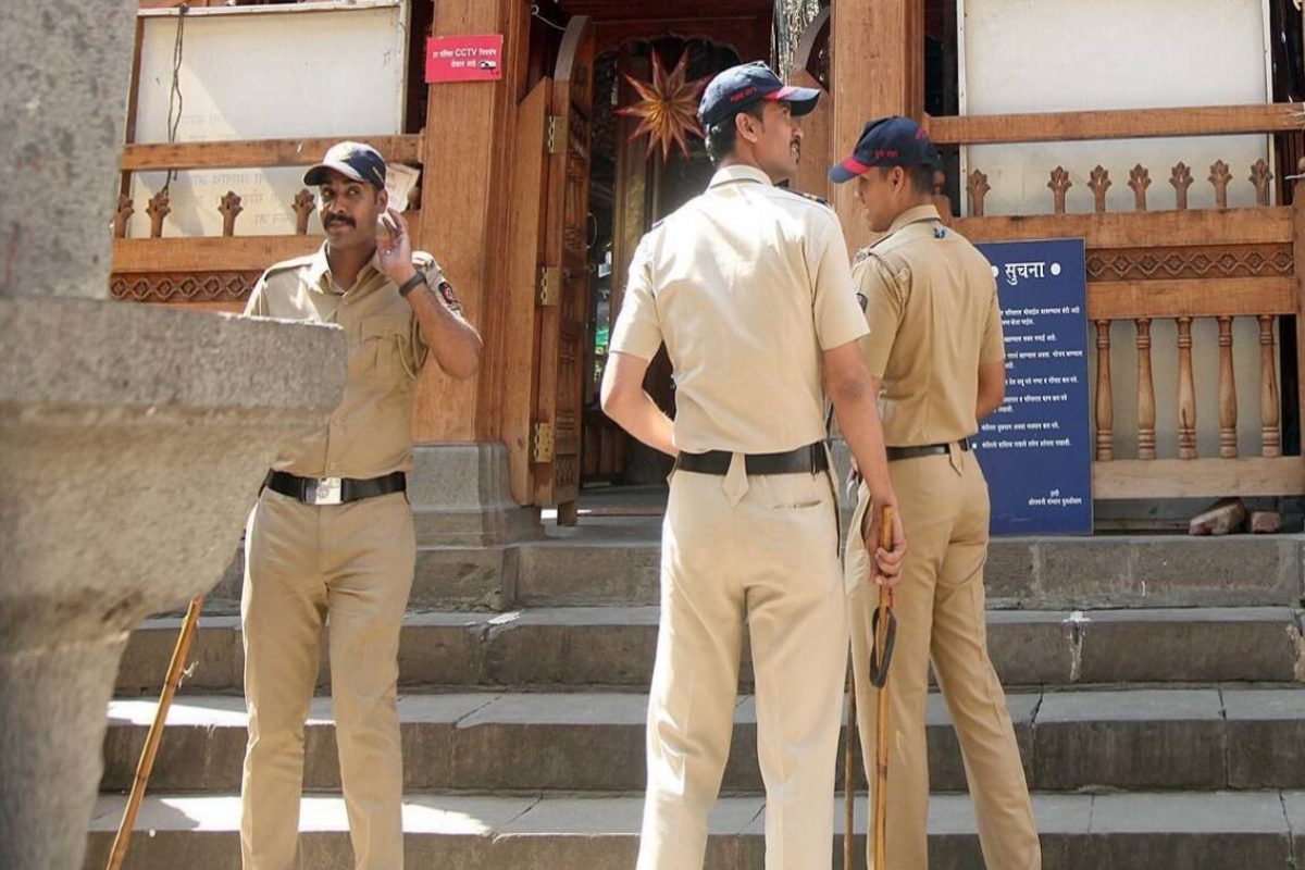 Pimpari Chinchwad Police : बापरे! 48 बंदुका, 150 कोयते; पुणे पोलिसांच्या मिशन ऑल आउटमध्ये 110 गुंड जेरबंद