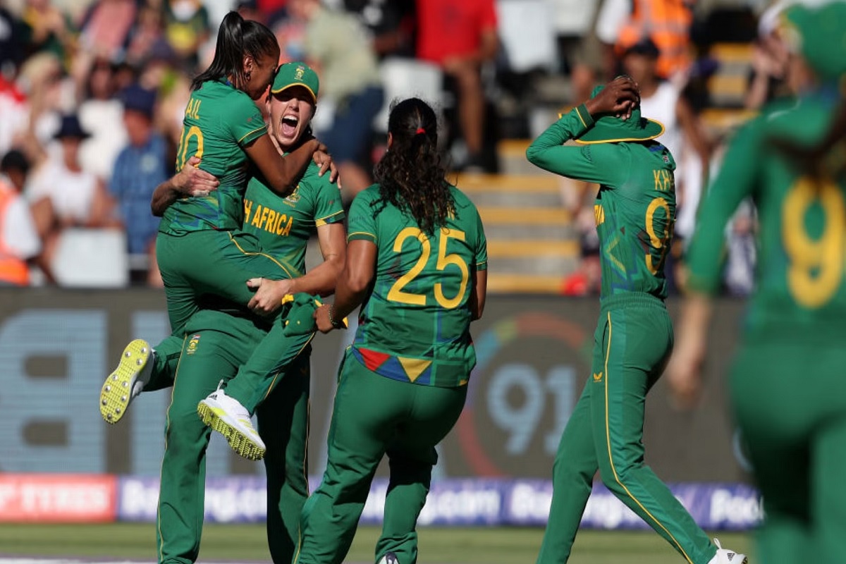 दक्षिण आफ्रिकेच्या पोरींनी सर्वांना चुकीचं ठरवलं! प्रथमच केला असा करिष्मा