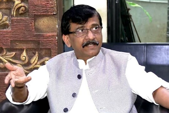 सुपारीचा आरोप बुमरँग! ठाणे पोलीस चौकशीला आल्यावर संजय राऊत म्हणाले...