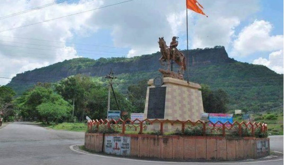 शिवभक्तांनो शिवनेरीवर जाताय मग हा वाहतुकीचा मार्ग जाणून घ्या, पुणे पोलिसांचे आवाहन