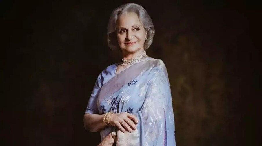 [object Object], 'शेवटी मी नर्गिसजींना म्हटलं, की आता मी लताजी आणि मालाजी यांच्याकडे जाऊन त्यांच्या खोलीत आंघोळ करण्याची परवानगी मागते'.