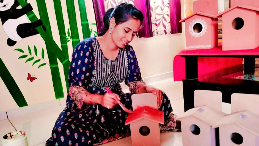  हे कृत्रिम घरटे पक्षांच्या सोयीच्या हिशोबाने शास्त्रीय दृष्ट्या बनवण्यात आल्याचे अमर संकपाळ यांनी सांगितले आहे.