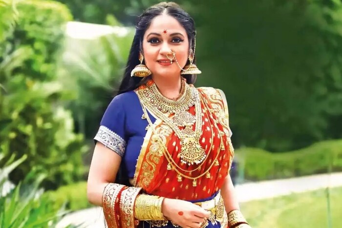 2015 मध्ये तो टीव्हीकडे वळली. 'संतोषी माँ'मध्ये तिने संतोषी माँची भूमिका साकारली होती. 2017 मध्ये 'संतोषी माँ' बंद झाली. 2019 मध्ये, हा शो 'संतोषी मा सुनाये व्रत कथा' पुन्हा सुरू झाला आणि 2021 पर्यंत चालला.