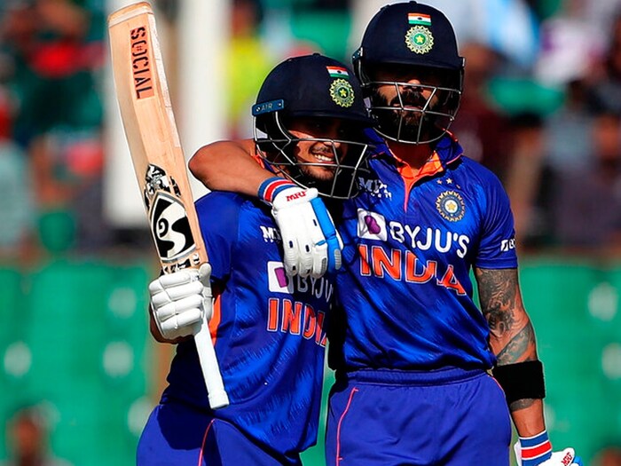 भारताचा दिग्गज फलंदाज विराट कोहलीचे नाव पाचव्या स्थानावर आहे. कोहलीने T20 क्रिकेटमध्ये 360 सामने खेळले असून 343 डावांमध्ये 40.88 च्या सरासरीने 11326 धावा केल्या आहेत. कोहलीच्या नावावर टी-20 क्रिकेटमध्ये सहा शतके आणि 85 अर्धशतके आहेत. (एपी)