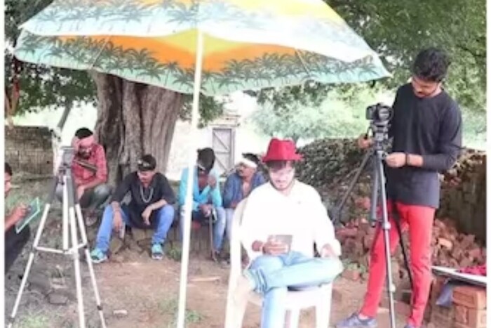 रायपूरच्या तुलसी गावात सर्जनशील लोकांची कमतरता नाही. या दोन मित्रांना गावकरी खूप सहकार्य करतात. त्याच्या व्हिडीओजमध्ये विनोदाची छटा जोडणे असो किंवा ज्ञानाचा साठा देण्यासाठी, गावातील लहान मुलांपासून ते वडीलधाऱ्यांपर्यंत ते सदैव आपले योगदान द्यायला तयार असतात. आता गावातील लोकांनी 40-50 वाहिन्या बनवल्या आहेत. पूर्वी हे लोक मोबाईलवर शूटिंग करायचे पण आता त्यांच्याकडे कॅमेरा आणि शूटिंगची इतर साधने उपलब्ध आहेत.
