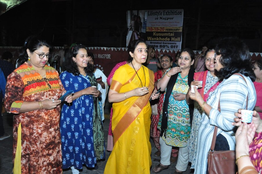 हा अनोखा उपक्रम ह्यूमन राइट्स अँड लॉ डिफेंडर्सच्या प्रमुख ॲड. स्मिता सरोदे सिंगलकर आणि सहयोग ट्रस्टचे विश्वस्त डॉ. रवींद्र भुसारी यांनी राबविला.