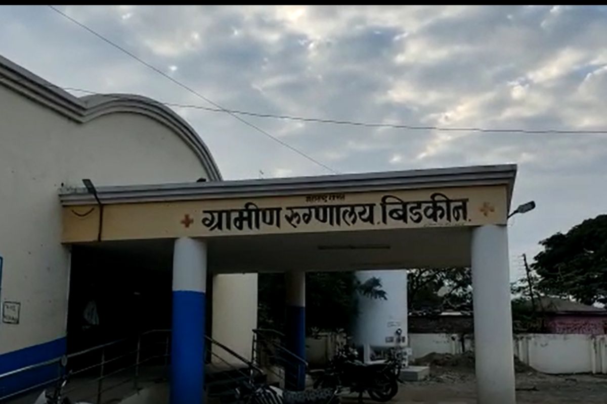 महिलेनं संपवलं आयुष्य