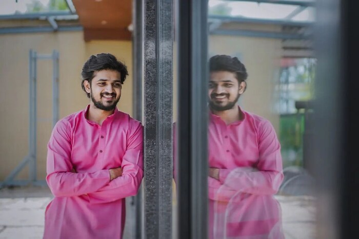 या फोटोंवर चाहते आणि सेलिब्रेटी शुभेच्छांचा वर्षाव करत आहेत. 