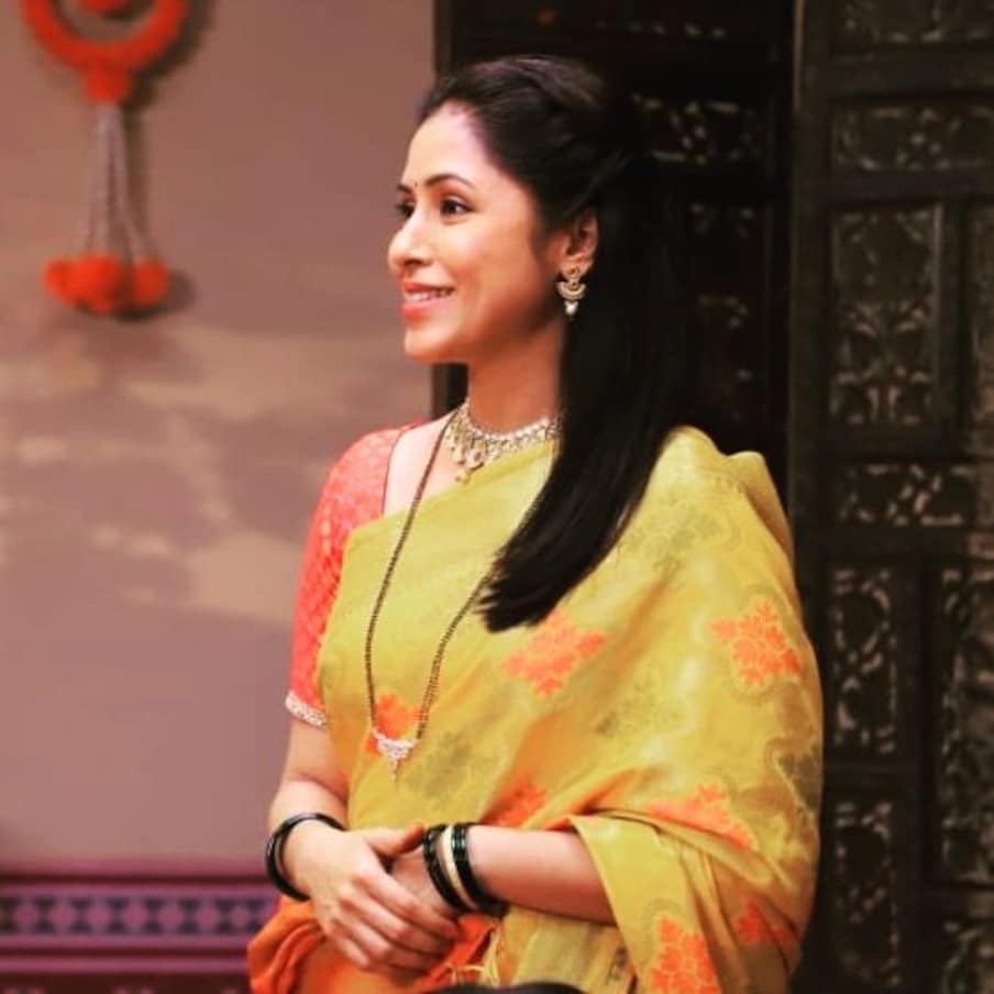[object Object], ,[object Object],अरुंधतीची नणंद विशाखानं मालिकेत सुंदर अभिनय केला आहे. विशाखा म्हणजेच अभिनेत्री पुनम चांदोरकरनं मालिकेविषयी आणि अरुंधतीच्या लग्नाविषयी खास पोस्ट लिहिली आहे.