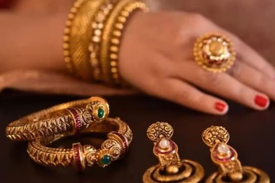 Gold-Silver Rate Today in Nagpur: सोन्याच्या दरात चढ-उतार सुरूच, पाहा नागपुरातील आजचे दर