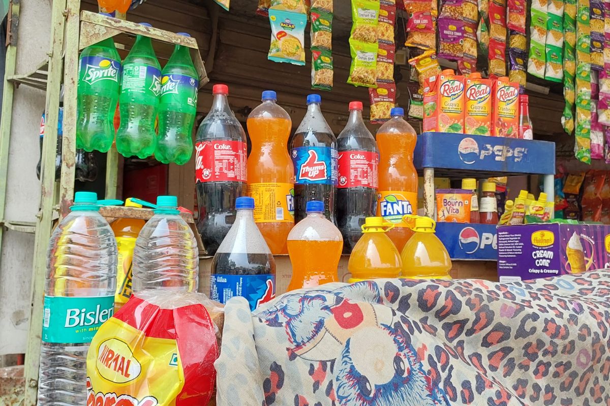 Wardha News: 'कुलींग चार्जेस'साठी 5 रुपये जास्त द्यावेत का? वाचा नियम काय सांगतो