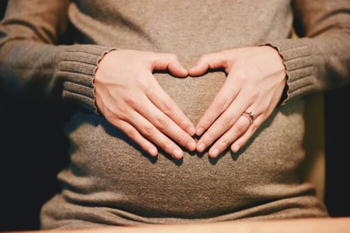 प्रेग्नेंट असल्यावर महिला सहसा आराम करताना दिसून येतात. 