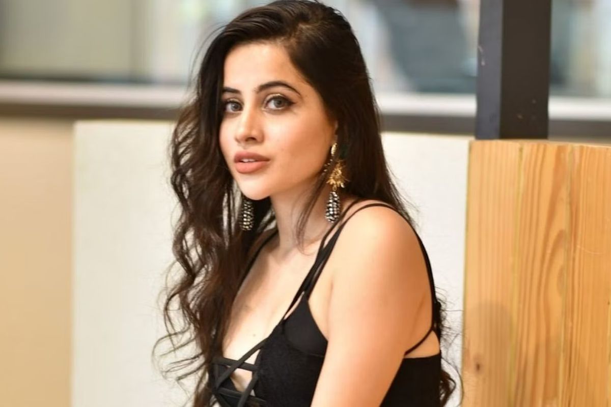 उर्फी जावेद