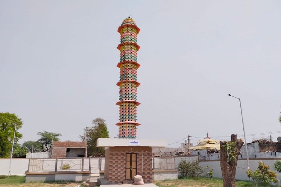 इथं फक्त एक रुपयात अंत्यसंस्कार होतात. सामान्यपणे अंत्यसंस्कारासाठी तीन ते चार हजार रुपये घेतात.