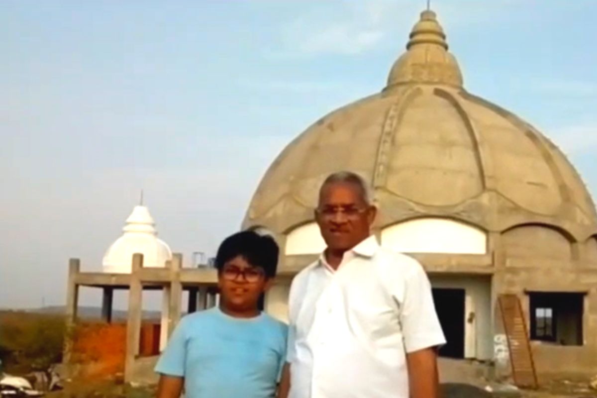 नातवाचं स्वप्नं पूर्ण करण्यासाठी आजोबांनी खरंच केले २.५ कोटी