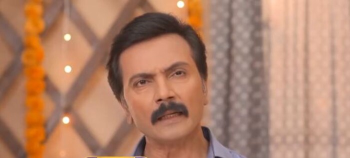  अरुंधती नेमकी कुठे गेली? किंवा तिच्यासोबत काही घडलं तरी नसेल ना? अशी शंका सर्वांच्या मनात येते. 