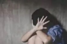 Beed Minor Rape Case : बीड हादरलं! पेप्सीचे आमिष दाखवून आठ वर्षाच्या चिमुकलीवर अत्याचार