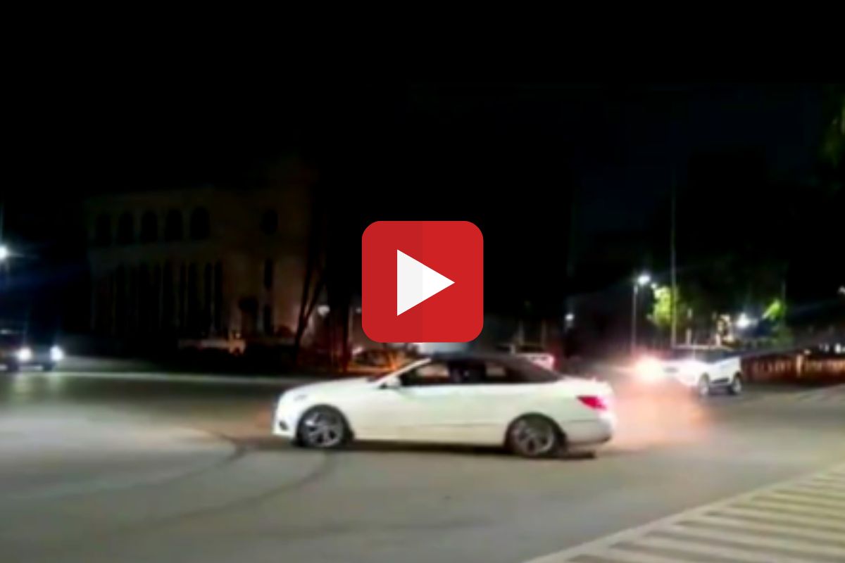 स्टंटचा व्हायरल व्हिडीओ