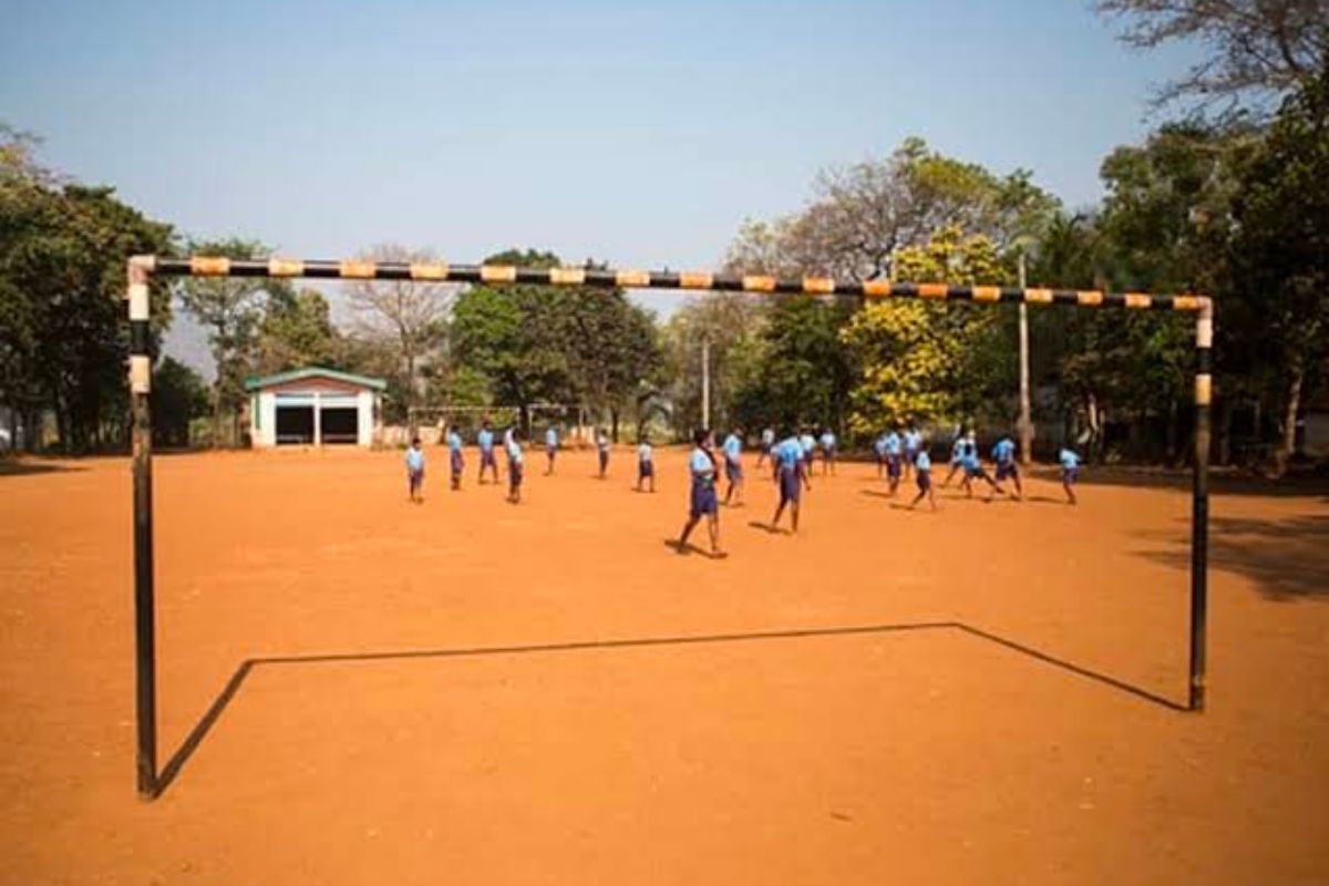 Chhatrapati Sambhaji Nagar : विद्यार्थ्यांचा शारीरिक विकास कसा होणार? 344 शाळांबाबत उघड झाली धक्कादायक माहिती