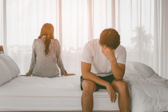लैंगिक समस्येमुळं नात्यात दुरावा आलाय? हा स्प्रे वाढवेल जोडीदारासोबतची जवळीक