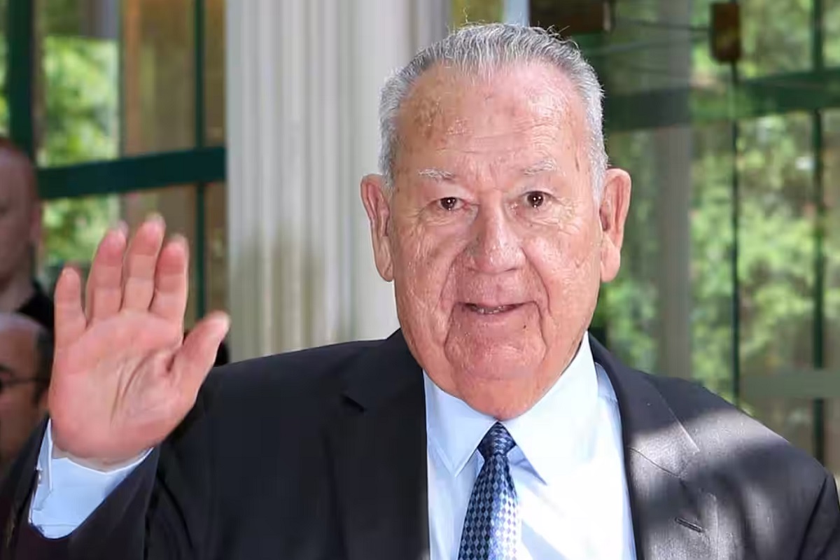 फ्रान्सचे दिग्गज फुटबॉलपटू जस्ट फॉन्टेन यांचे निधन