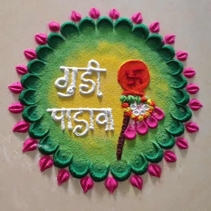 गुढीपाडव्याला सर्वत्र वातावरण चैतन्यमय राहते. गुढीला नैवेद्य दाखवण्यासाठी, त्याचबरोबर घरामध्ये सणसुदीचा आनंद साजरा करण्यासाठी, प्रत्येक घरात पंच पक्वान्नाबरोबरच गोडधोडही केले जाते. Photo Credit : khushbu_creative_corner