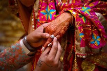 बायकोसमोर आलं नवऱ्याचं सत्य, पोलिसात जाताच स्वत:चीच झाली पोलखोल बायकोसमोर आलं नवऱ्याचं सत्य, पोलिसात जाताच स्वत:चीच झाली पोलखोल