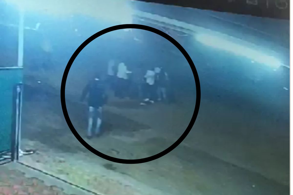 सीसीटीव्ही फुटेजमधील दृश्य