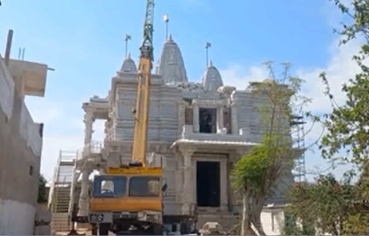 देशाच्या या कोपऱ्यात ताज महालपेक्षाही सुंदर उभारलं जैन मंदिर, VIDEO पाहून तुम्हीही व्हाल अवाक्