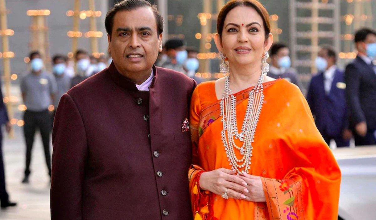 mukesh ambani family security