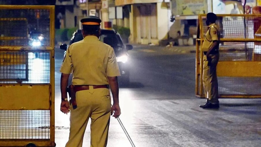 मात्र त्या पैशांचा सोर्स सांगू शकला नाही तर तपास एजन्सी तुमच्यावर कारवाई करू शकते. 