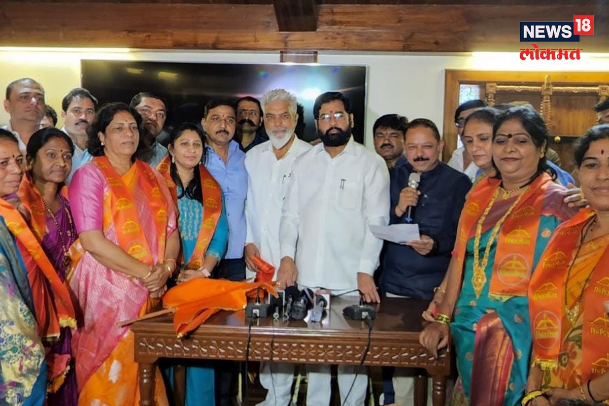 मालेगावातील सभेपूर्वी ठाकरे गटाला मोठा धक्का!