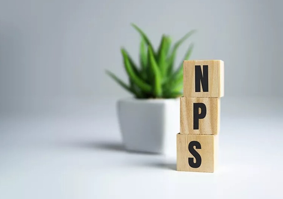  नॅशनल पेन्शन सिस्टम : कलम 80CCD (1B) अंतर्गत, राष्ट्रीय पेन्शन प्रणाली (NPS) मध्ये 50 हजार रुपयांपर्यंतच्या वार्षिक गुंतवणुकीवर स्वतंत्र कर कपात उपलब्ध आहे. हा फायदा 1.5 लाख रुपयांपर्यंतच्या गुंतवणुकीवर 80C अंतर्गत लाभाव्यतिरिक्त आहे. तुमची इच्छा असल्यास 31 मार्चपर्यंत गुंतवणूक करून तुम्ही या अतिरिक्त कर सवलतीचा लाभ घेऊ शकता. ,[object Object]