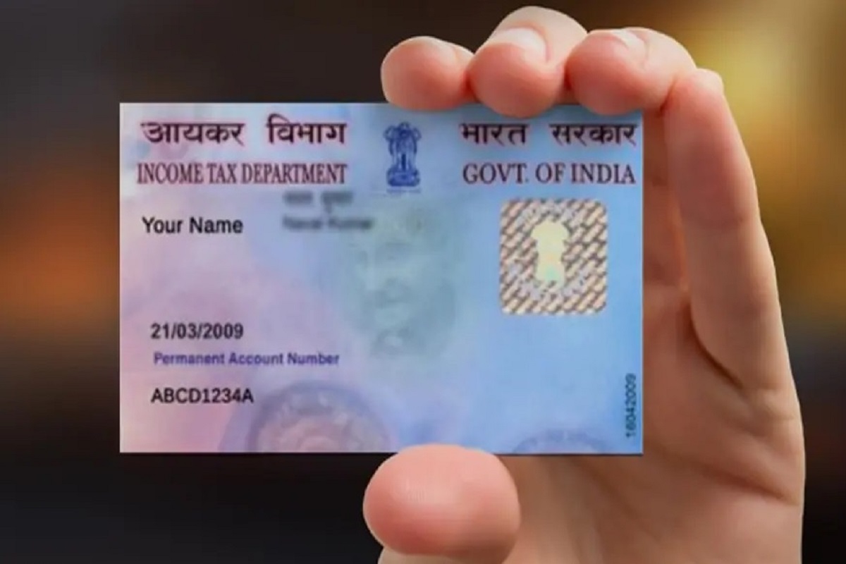 एका व्यक्तीला एकापेक्षा जास्त पॅन कार्ड मिळतात का? जाणून घ्या