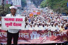 pension strike : 7 दिवस महाराष्ट्राला वेठीस ठेवून सरकारी कर्मचाऱ्यांना काय मिळालं? मुख्यमंत्र्यांनी काय दिलं आश्वासन?