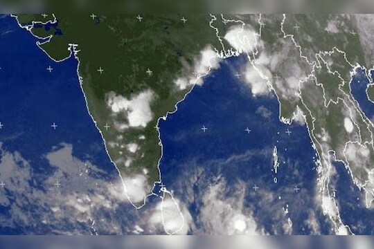 बंगालच्या उपसागरात पुन्हा कमी दाबाचा पट्टा, राज्यातील 15 जिल्ह्यांत पावसाची शक्यता