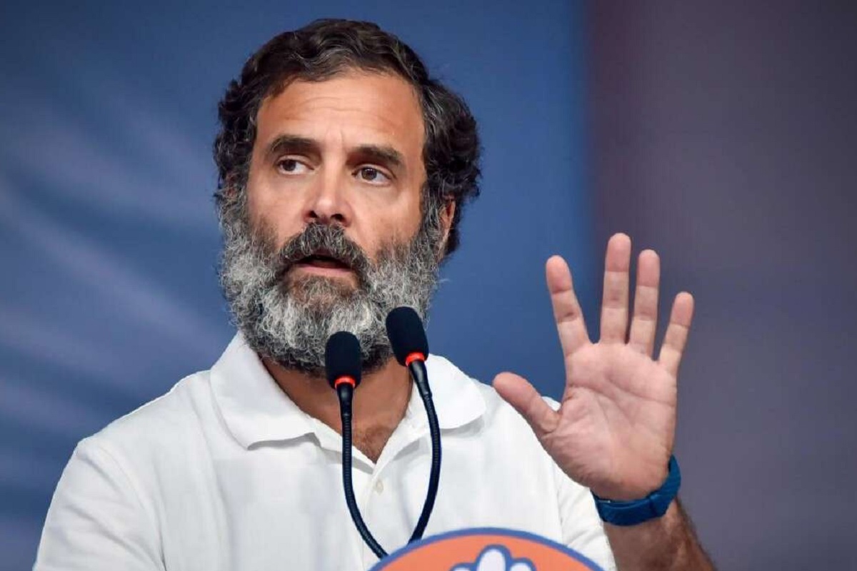 राहुल गांधींची खासदारकी रद्द, खासदारांचा पगार किती?