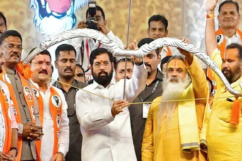 मुख्यमंत्री एकनाथ शिंदे आणि त्यांचे सहकारी मंत्री, शिवसेना आमदार आणि खासदारांचा अयोध्या दौरा आता 9 एप्रिल 2023 रोजी होणार आहे.