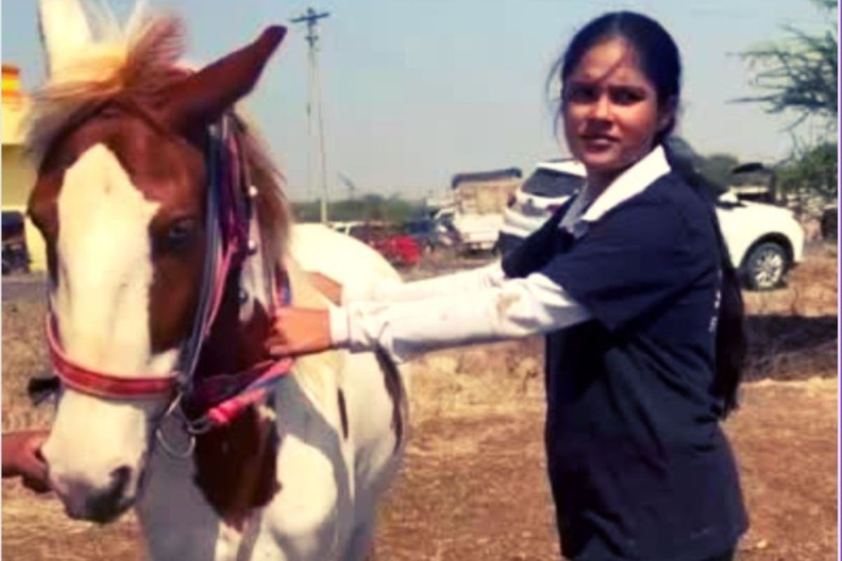 पुण्याच्या शर्मिलाचं जगावेगळं शौर्य