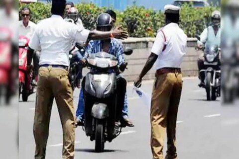 Traffic rules: वाहनचालकांनी घराबाहेर पडतानाही पुरेशी काळजी घेणं आवश्यक आहे. अन्यथा त्यांना मोठा आर्थिक फटका बसू शकतो. 