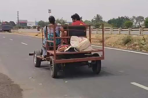 या वाहनाची 5 क्विंटलपर्यंत वजन वाहून नेण्याची क्षमता आहे.