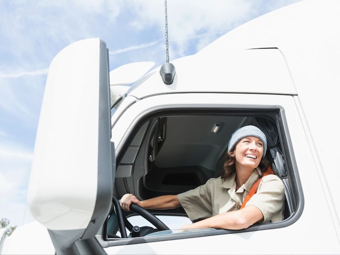 job vacancy, highly pad jobs, drivers being paid in lakhs, countries where drivers being paid in lakhs, drivers ki salary lakhon me, high salary jobs, high salary in driving jobs, high paying jobs without degree, where drivers can get handsome salary