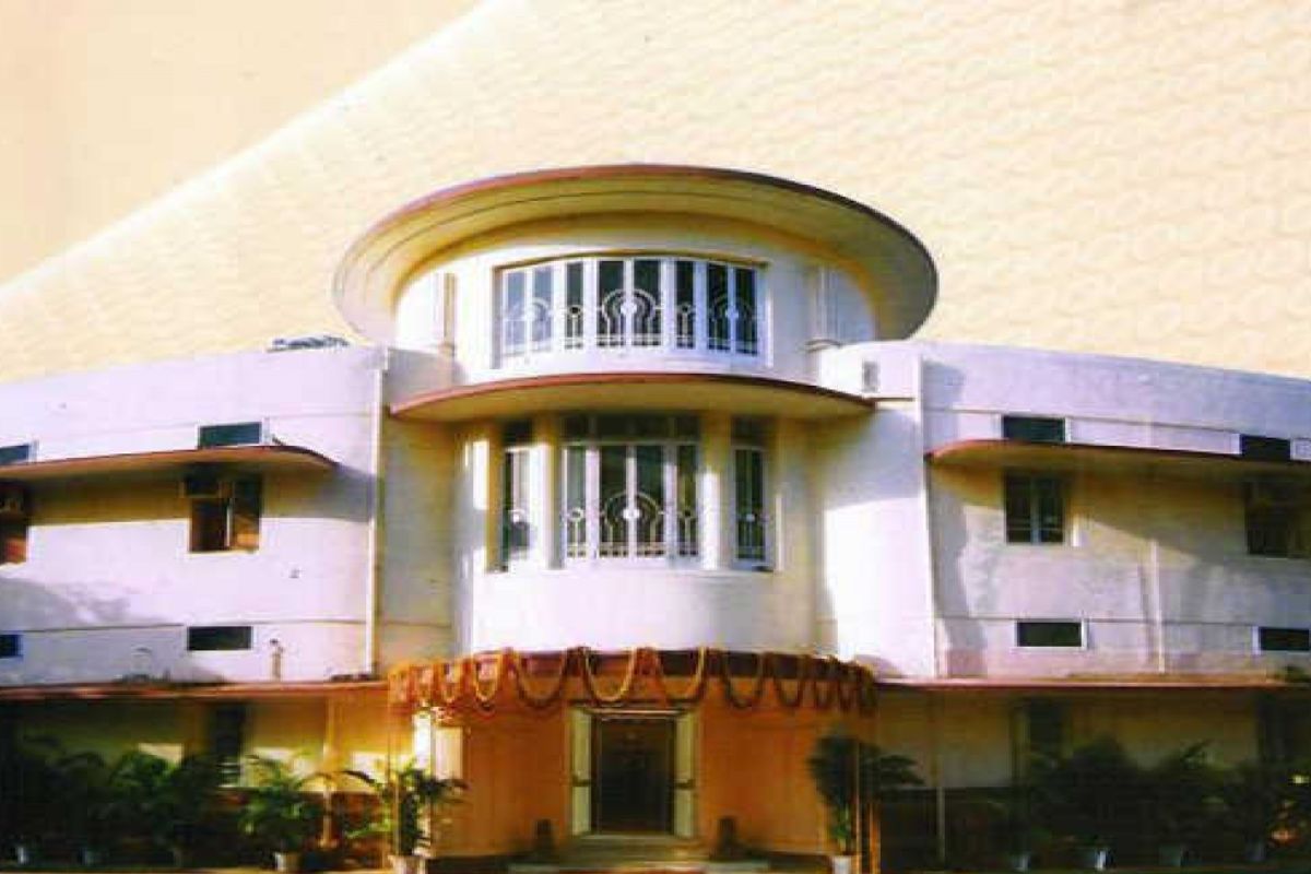 सरकारी अधिकारी होण्याची संधी