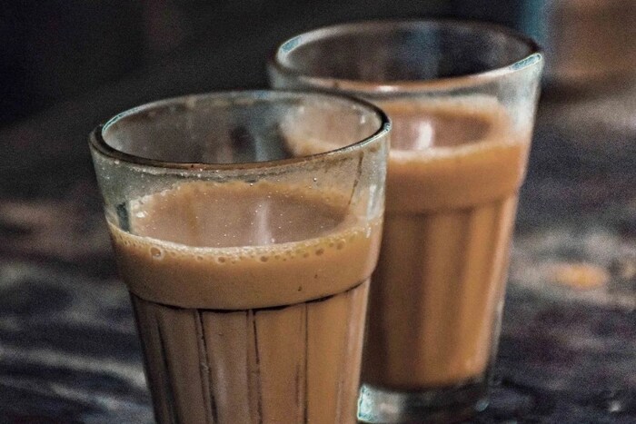  केनिया हा चहाचा प्रमुख उत्पादक आणि निर्यातदार देश आहे, देशातील 83 टक्के लोक नियमितपणे चहा पितात.