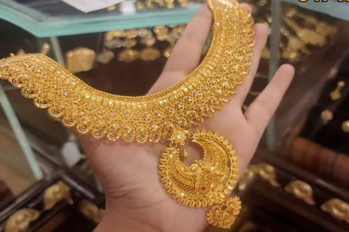 Gold Price in Nashik : नाशिकमध्ये स्वस्त झालं सोनं, पाहा आज किती होणार तुमची बचत