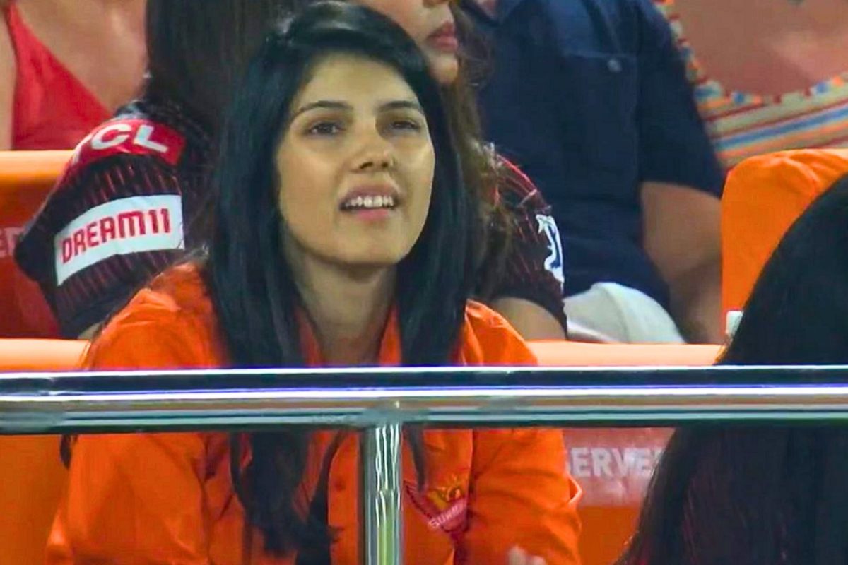 IPL 2023 : 'हट रे', कॅमेरामनवर भडकली काव्या मारन; VIDEO VIRAL