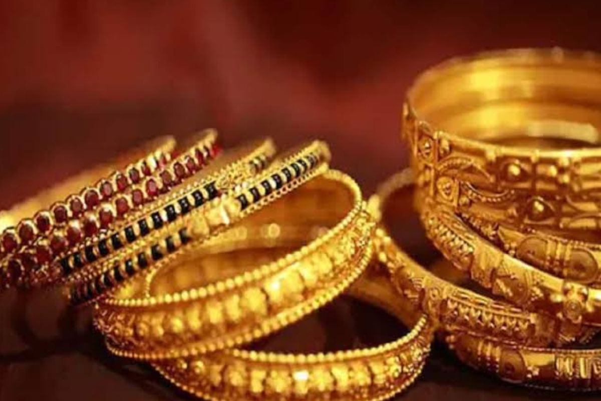 Gold Price in Nashik : नाशिकमध्ये पुन्हा महागलं सोनं, पाहा आज किती लागणार पैसे