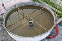 Beed News : बीडकरांचं टेन्शन वाढलं, 'या' धरणाच्या पाणी पातळीत होतीय घट