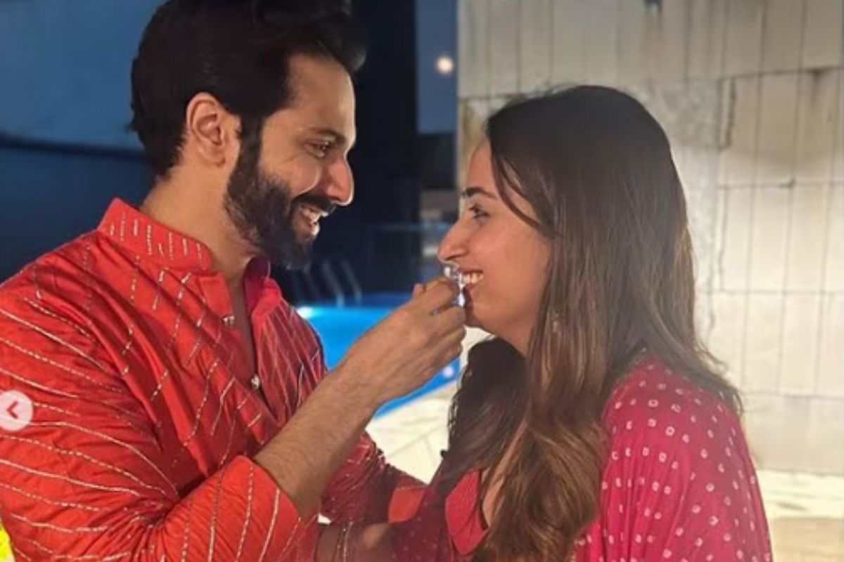 वरुण धवनची पत्नी नताशा दलाल प्रेग्नेंट