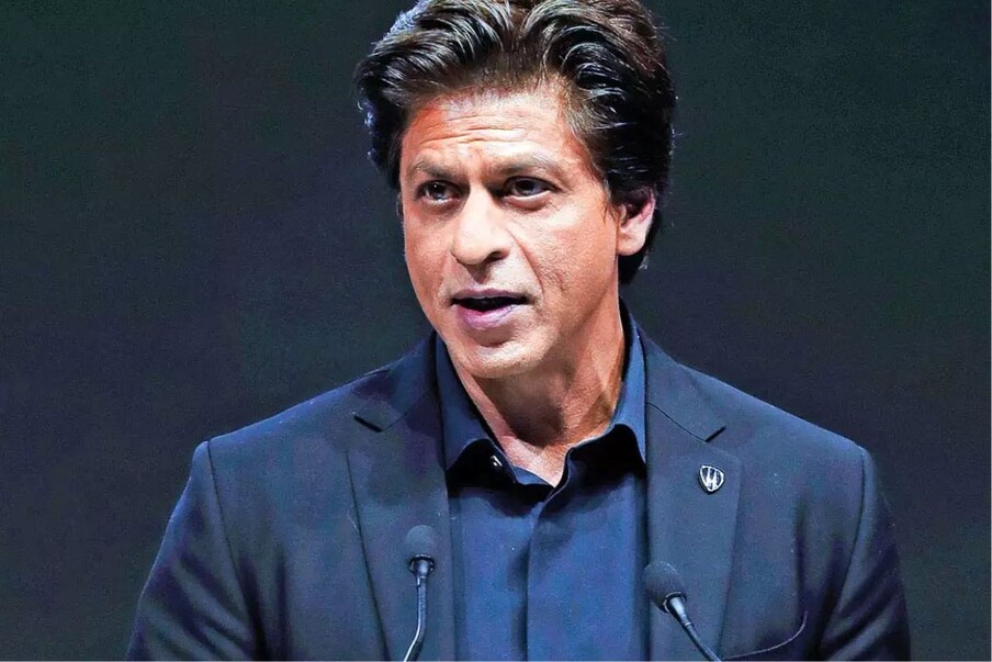 शाहरुख आता जवान या चित्रपटात दिसणार आहे. हा एक अॅक्शन चित्रपट आहे. यानंतर शाहरुख खान डंकी या चित्रपटात दिसणार आहे. हा एक कॉमेडी ड्रामा चित्रपट असेल. 